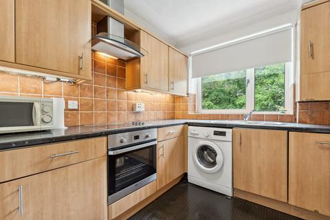 Flat 1/2, 29 Barrmill Road, Glasgow, G43 1EJ
