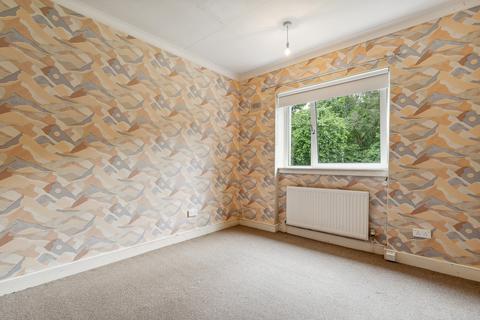 Flat 1/2, 29 Barrmill Road, Glasgow, G43 1EJ