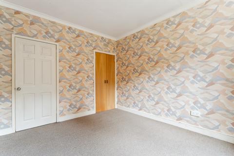 Flat 1/2, 29 Barrmill Road, Glasgow, G43 1EJ