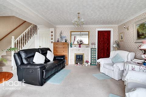 4 Lawrence Way, Cambridge, CB4 2PR