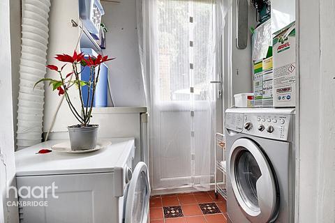 4 Lawrence Way, Cambridge, CB4 2PR