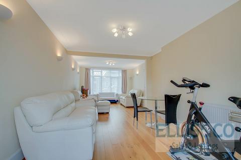 3 bedroom detached house for sale, Oakwood Crescent, Greenford, UB6