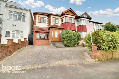 6 bedroom semi-detached house for sale, Westview Drive, Woodford Green