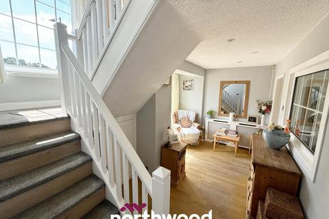 3 Norman Road, Hatfield, Doncaster, DN7 6AF