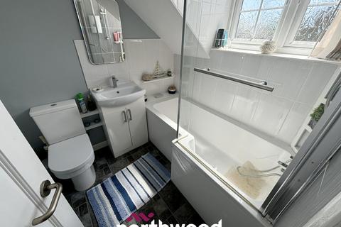 3 Norman Road, Hatfield, Doncaster, DN7 6AF