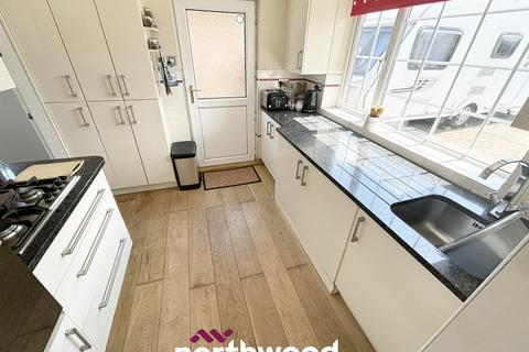 3 Norman Road, Hatfield, Doncaster, DN7 6AF