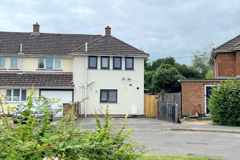 2 bedroom end of terrace house for sale, Miller Close, Ashley, Hampshire. BH25 5AT