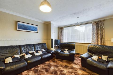 6 Dove Close, Basingstoke, RG22 5PH