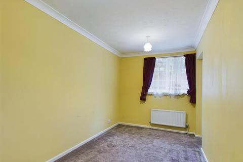 6 Dove Close, Basingstoke, RG22 5PH