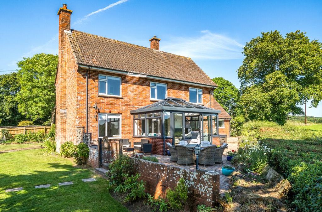 Woodbury, Devon 4 bed detached house for sale £850,000