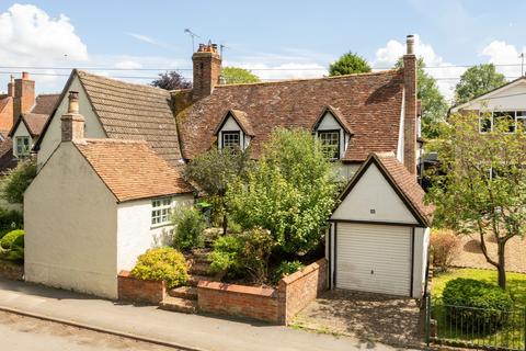 3 bedroom cottage for sale, High Street, Bedford MK44