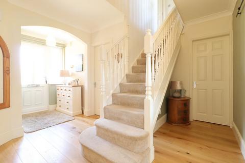 5 bedroom detached house for sale, Cricket Lane, Loughborough, LE11