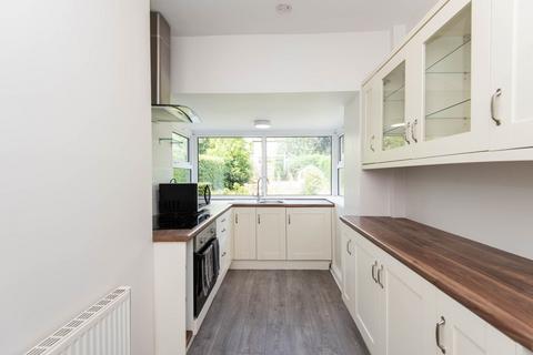 3 bedroom semi-detached house to rent, Old Park Avenue, Sheffield S8