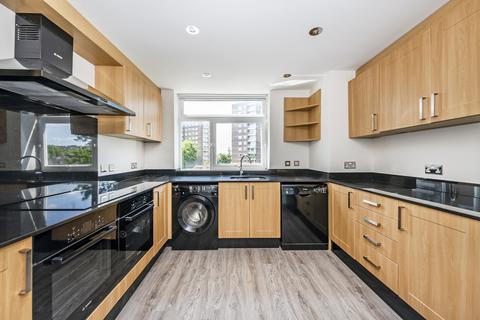 3 bedroom apartment to rent, Sheringham, St John's Wood Park, St John's Wood, London, NW8