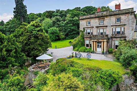 8 bedroom link detached house for sale, Denbigh, Denbighshire