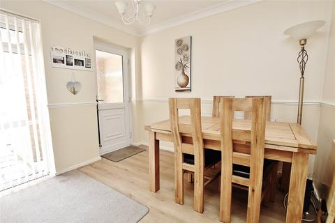 3 bedroom terraced house for sale, Cambridge Close, Woking GU21