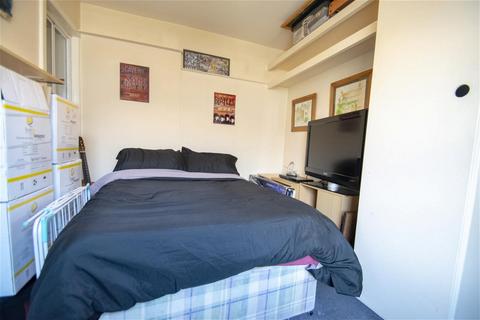 1 bedroom flat to rent, Baker Street, Bedford MK45