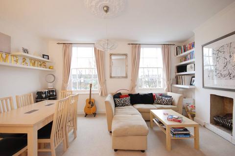 2 bedroom flat to rent, Crogsland Road, Chalk Farm, London, NW1