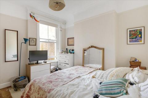 2 bedroom flat for sale, Harbord Street, Fulham, SW6