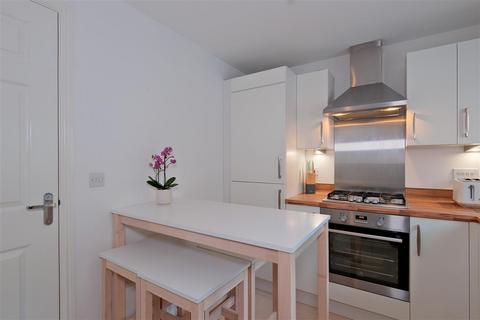 15 Valleyfield Crescent, Ferniegar, Hamilton, ML3 7FJ