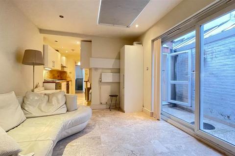 1 bedroom apartment for sale, London NW6