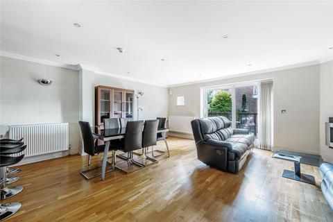 5 bedroom terraced house to rent, Tallow Road, Brentford, TW8