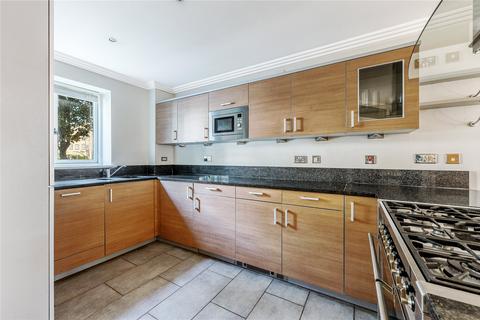 5 bedroom terraced house to rent, Tallow Road, Brentford, TW8