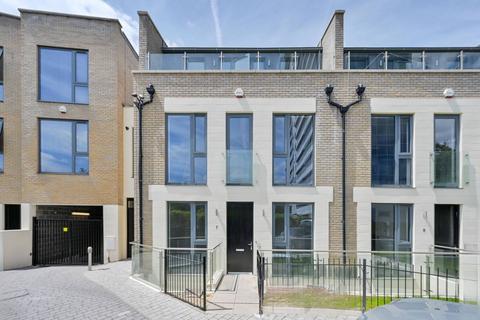 5 bedroom terraced house for sale, Gunnersbury Mews, Gunnersbury, London, W4