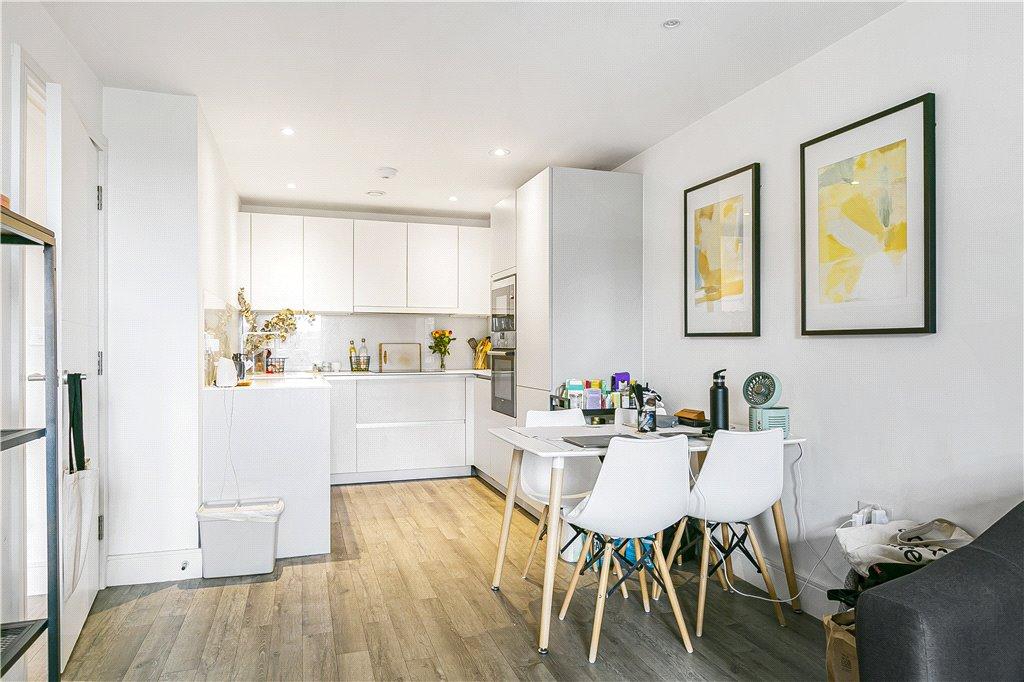 Kitchen/Reception