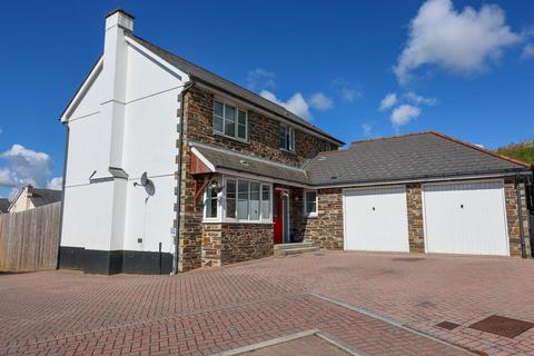4 bedroom detached house for sale, Lamorna Park, St Austell, PL25