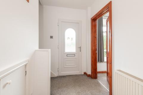 3 bedroom terraced house for sale, Lincombe Rise, Leeds LS8