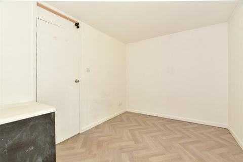 85 Bashford Way, Worth, Crawley, RH10 7YH