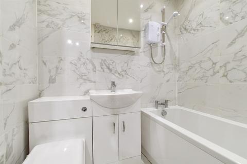 85 Bashford Way, Worth, Crawley, RH10 7YH