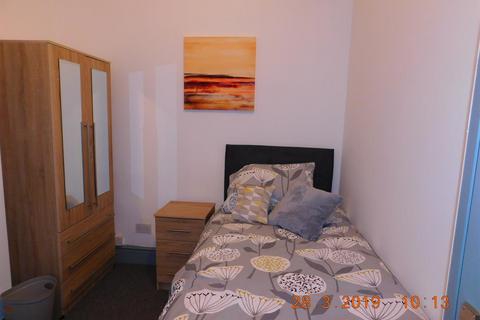 1 bedroom in a house share to rent, Stoke-On-Trent ST4