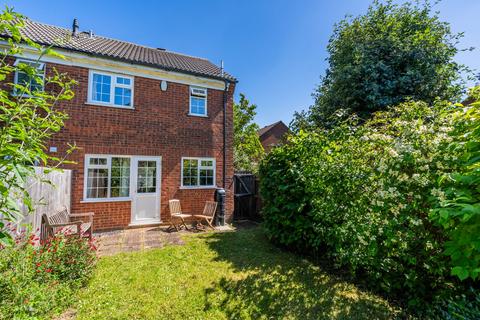 3 bedroom end of terrace house for sale, The Sycamores, Milton, CB24