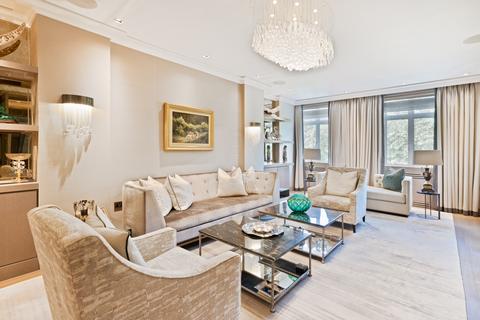 3 bedroom apartment for sale, Park Street, London W1K