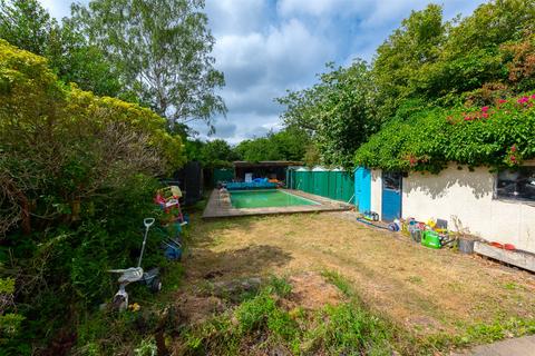 5 bedroom detached house for sale, Coleford Bridge Road, Mytchett, Camberley, Surrey, GU16