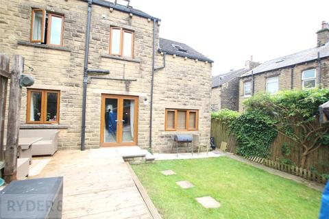 4 bedroom semi-detached house to rent, Meal Hill Lane, Slaithwaite, Huddersfield, West Yorkshire, HD7