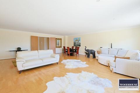 3 bedroom apartment for sale, Star Place, London E1W