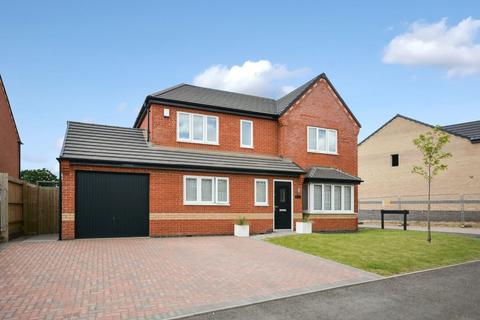 4 bedroom detached house for sale, Westhouse Road, Bestwood Village