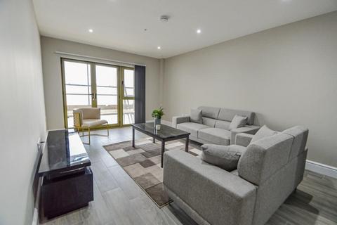 1 bedroom flat to rent, 62 Station Road, Langley SL3