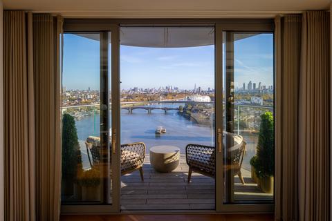 5 bedroom property for sale, Waterfront Drive, London SW10