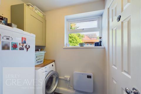 6 Brooklands Drive, Gedling, Nottingham, NG4 3GU