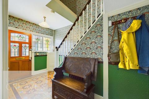 6 Brooklands Drive, Gedling, Nottingham, NG4 3GU