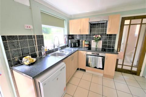 2 bedroom semi-detached house for sale, Maple Close, Ipswich