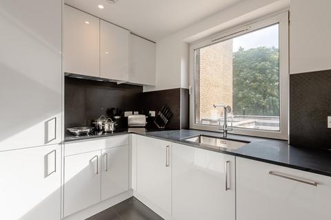 2 bedroom property to rent, 161 Fulham Rd., London