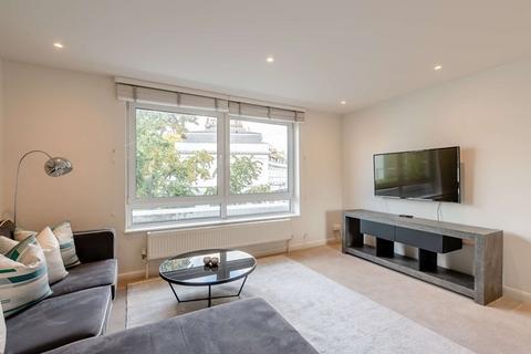 2 bedroom property to rent, 161 Fulham Rd., London