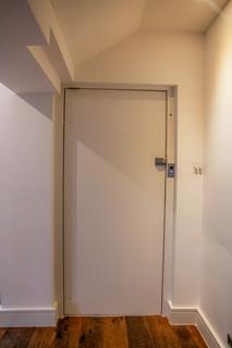 Flat 6, 36 Devonshire Place, London, W1G 6JR