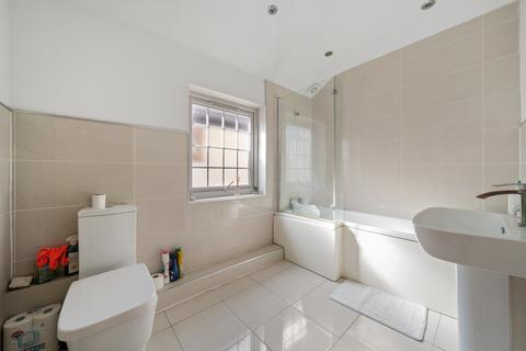 16 The Chase, Goffs Oak, Waltham Cross, EN7 5PB