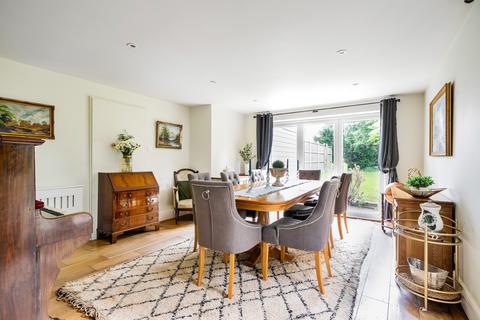 9 bedroom property for sale, Flexford Lane, Sway